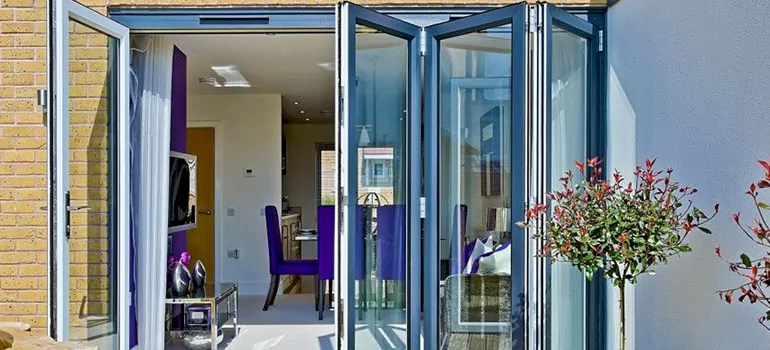 Commercial Door Glass Repair in Sun City Center, FL