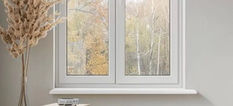 Vinyl Window Stool in Sun City Center, FL